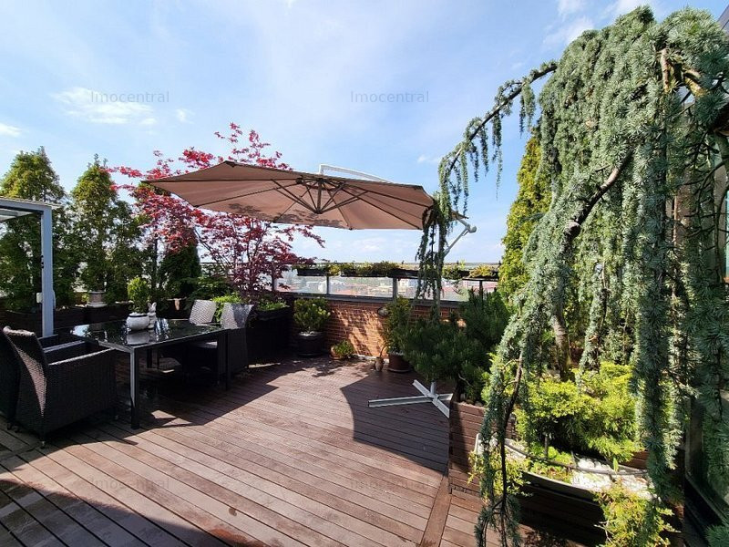 Penthouse spectaculos/4 parcari/ terasa - View uimitor