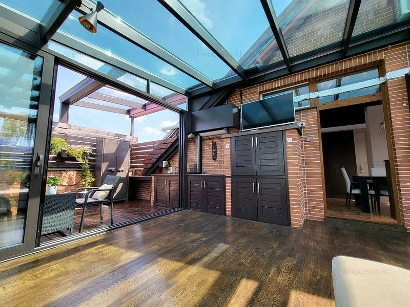 Penthouse spectaculos/4 parcari/ terasa - View uimitor