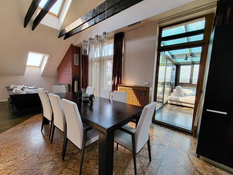 Penthouse spectaculos/4 parcari/ terasa - View uimitor