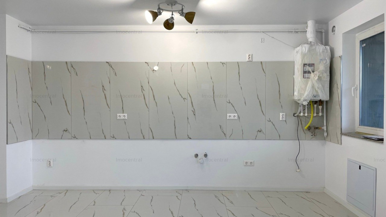 Vanzare 2 camere ultrafinisat + terasa 25mp