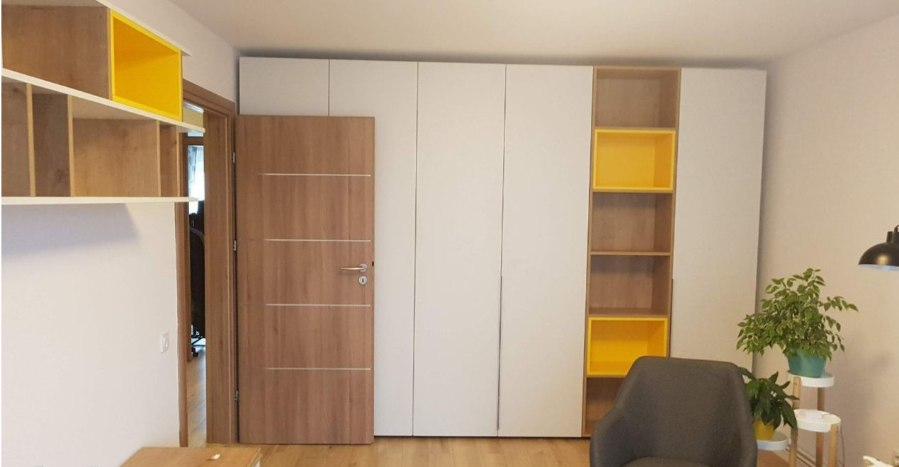 INCHIRIERE Apartament 3 camere decomandate modern - Zona foarte buna