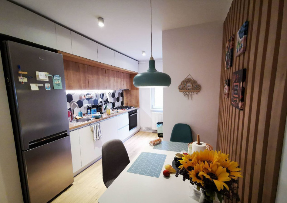 INCHIRIERE Apartament 3 camere decomandate modern - Zona foarte buna