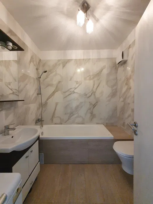 Apartament de LUX 2 camere cu terasa de 52 mp - Zona Iulius Mall