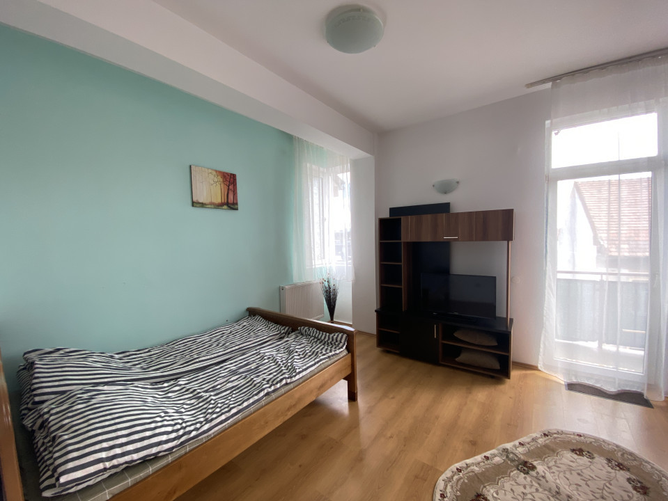 Apartament 1 cam spațios Bloc Nou - zona Facultății Dimitrie Cantemir