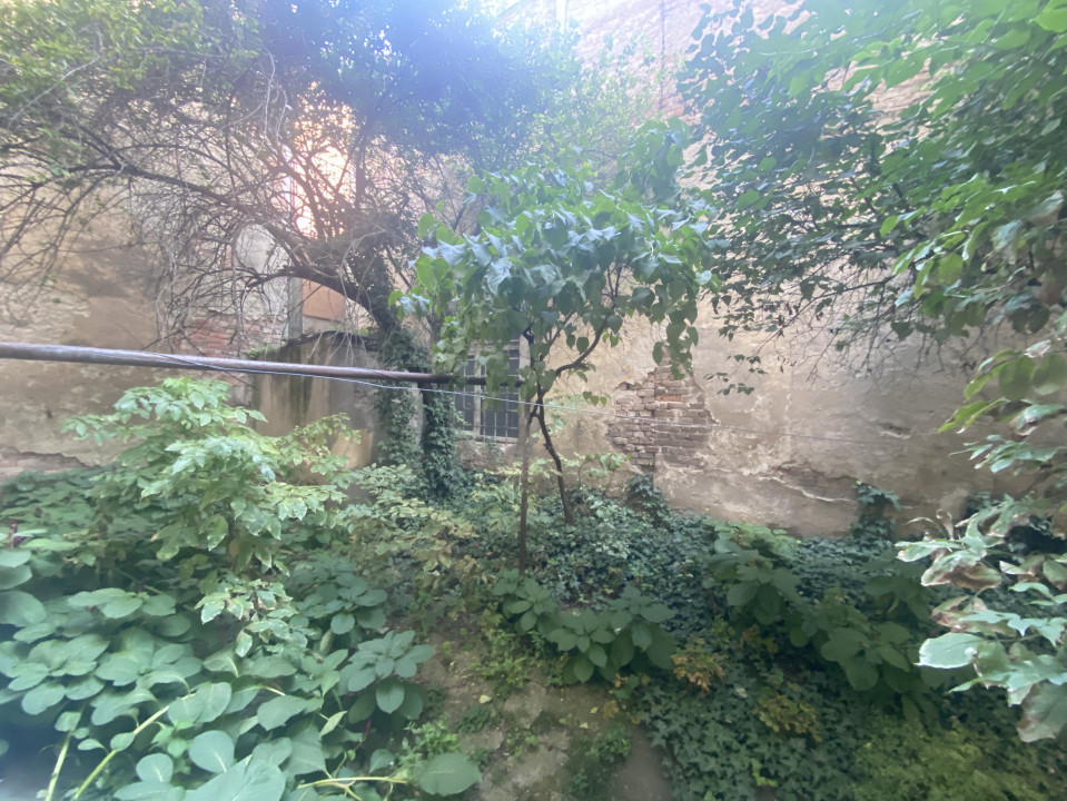 Apartament în zona 0 a Clujului - Piața Muzeului/Centru Istoric