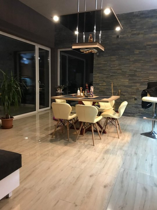 Casa de lux cu panorama spre Orasul Cluj Napoca
