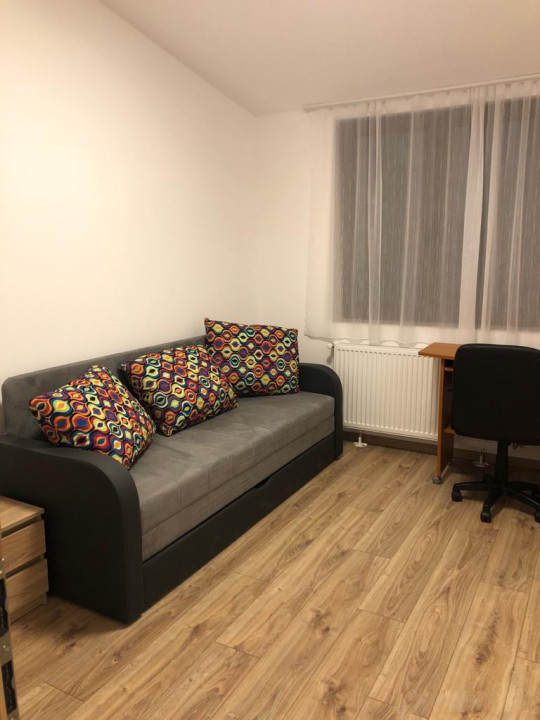 Inchiriere casa cu 3 camere pe 2 nivele