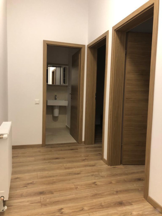 Inchiriere casa cu 3 camere pe 2 nivele
