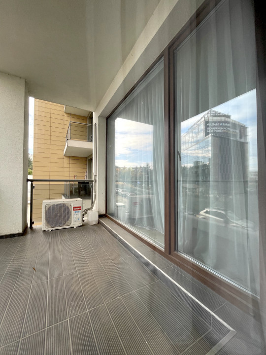 Inchiriere 3 camere in Riviera Luxury