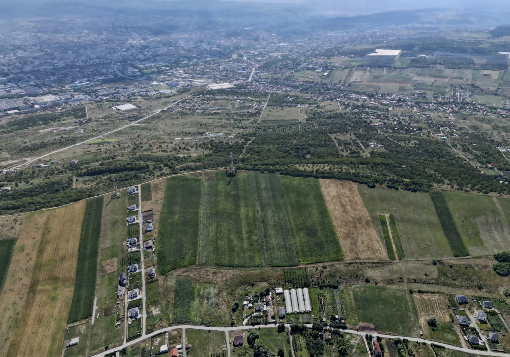 Oportunitate, TEREN 1000mp, Valea Fânațelor, zonă superbă