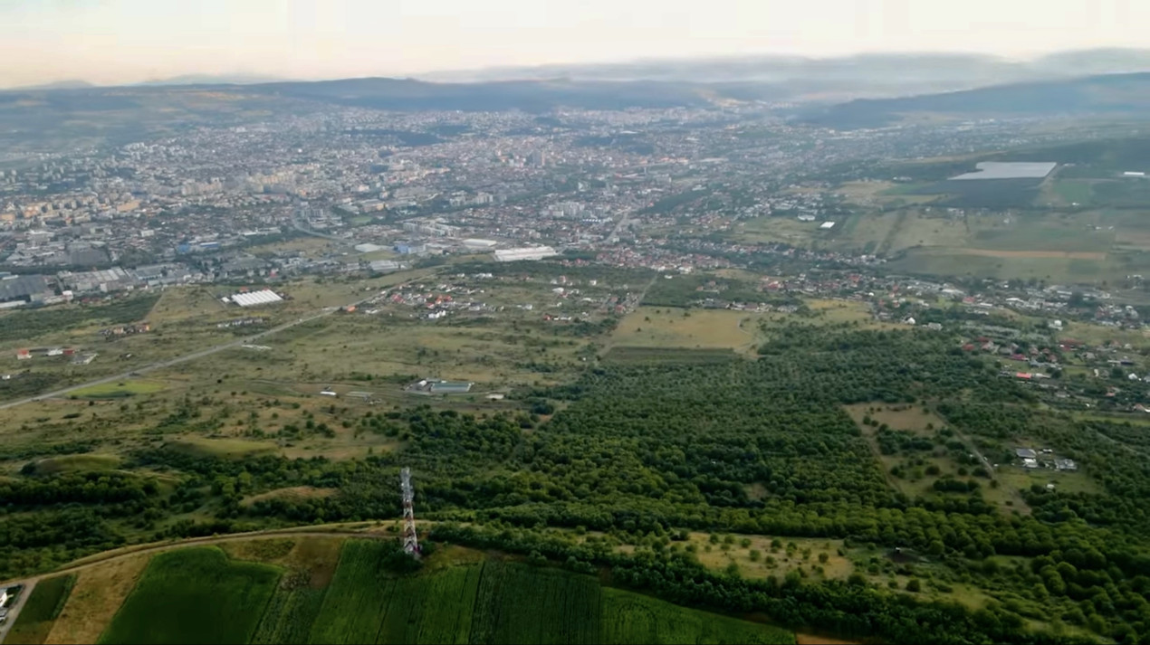 Oportunitate, TEREN 1000mp, Valea Fânațelor, zonă superbă