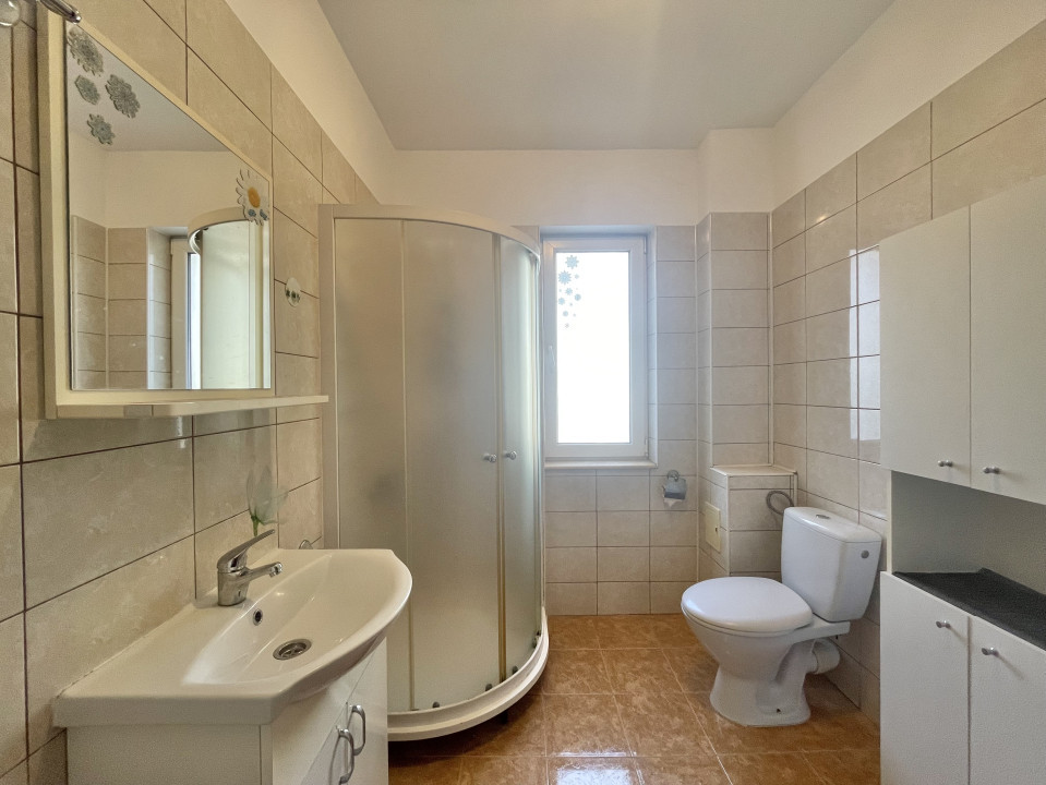 Apartament cu 2 camere zona Buna Ziua