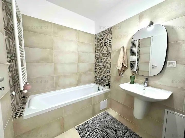 Inchiriere apartament de lux 3 camere cu terasa - Iulius Mall