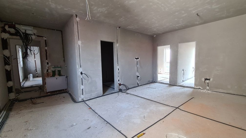 Vanzare apartament 3 camere in Bloc Nou, vedere panoramica - Marasti