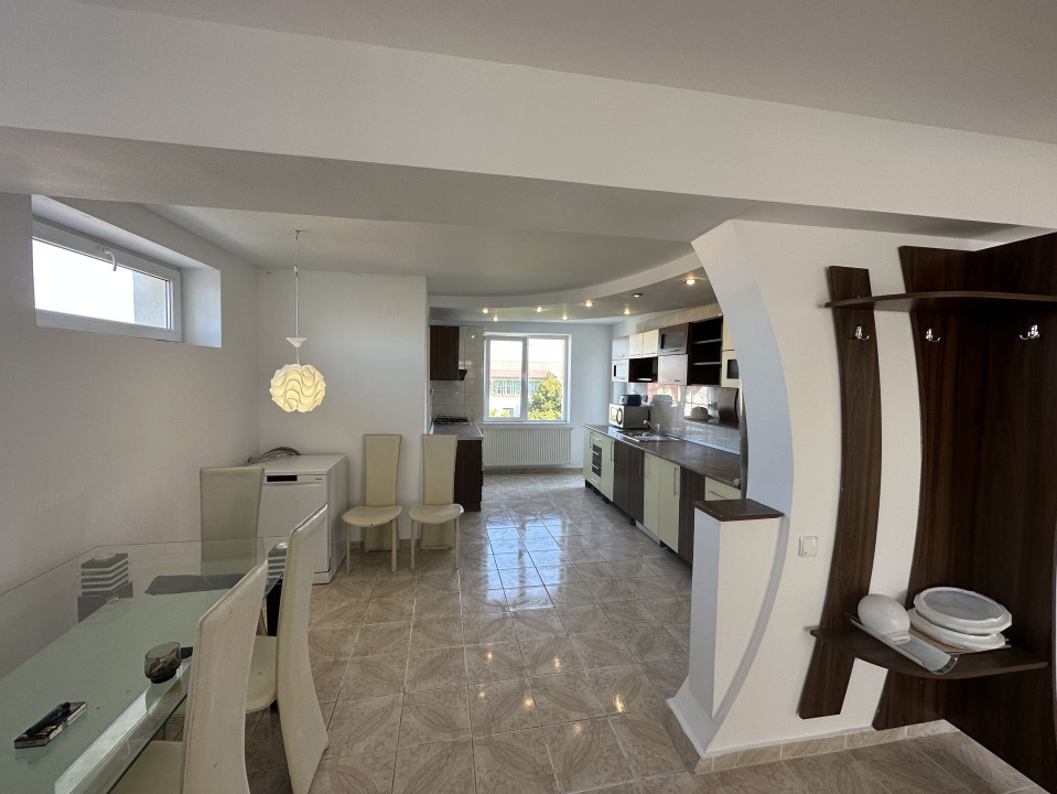 Penthouse pe 2 nivele cu vedere panoramica Zorilor