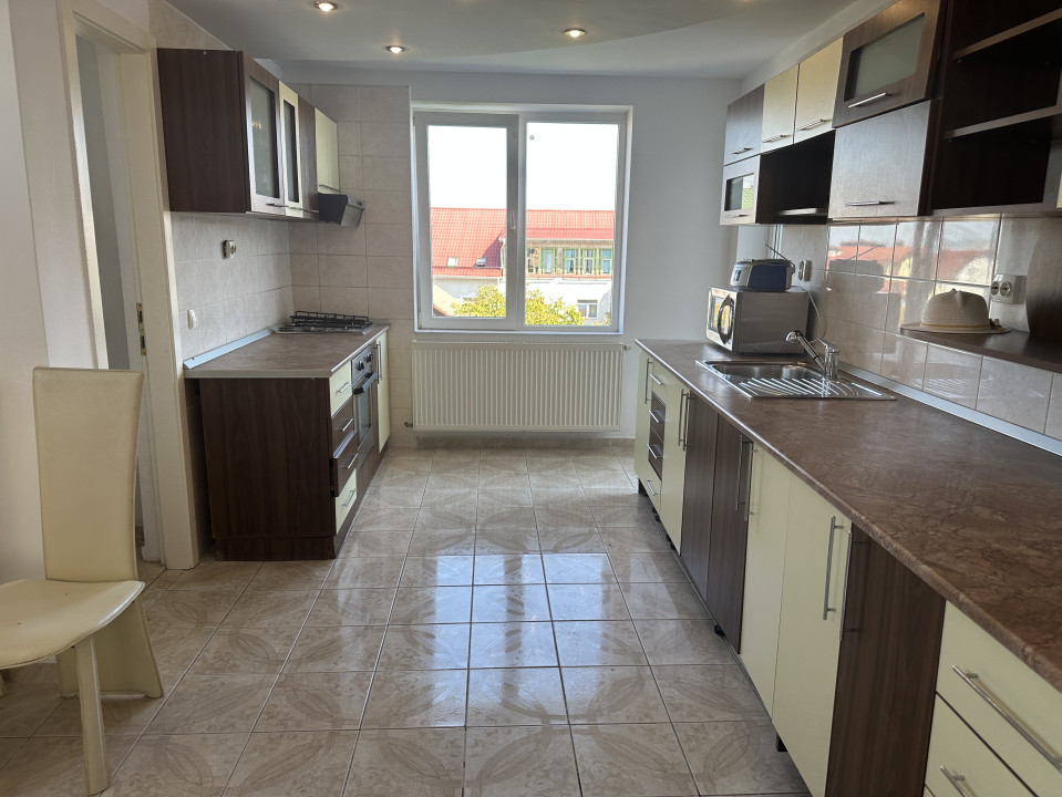 Penthouse pe 2 nivele cu vedere panoramica Zorilor