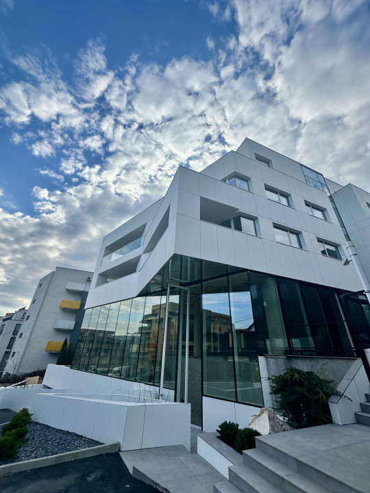 Apartament modern, suprafață generoasă, compartimentabil la 3 camere -FOLD 