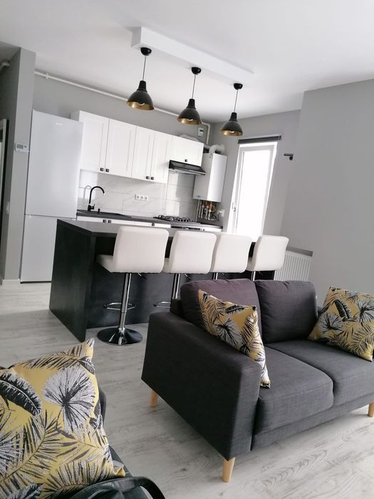 Inchiriere 3 camere langa Liceul Waldorf