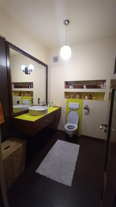 OPORTUNITATE! 3 camere + parcare Aurel Vlaicu