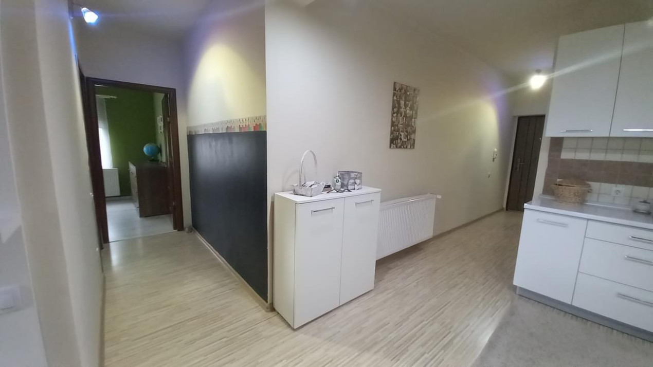 OPORTUNITATE! 3 camere + parcare Aurel Vlaicu