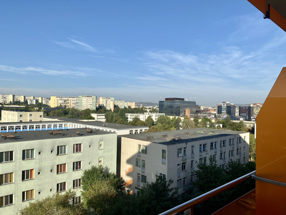 Inchiriere apartament 2 camere modern cu parcare - Iulius Mall