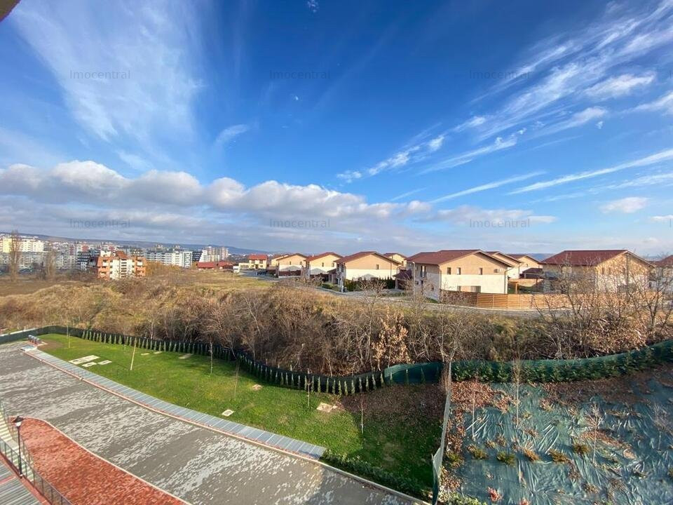 Apartament cu 2 dormitoare plus living, în Viva City
