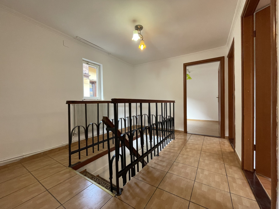 Casă 5 camere pe Dorobanților lângă Platinia