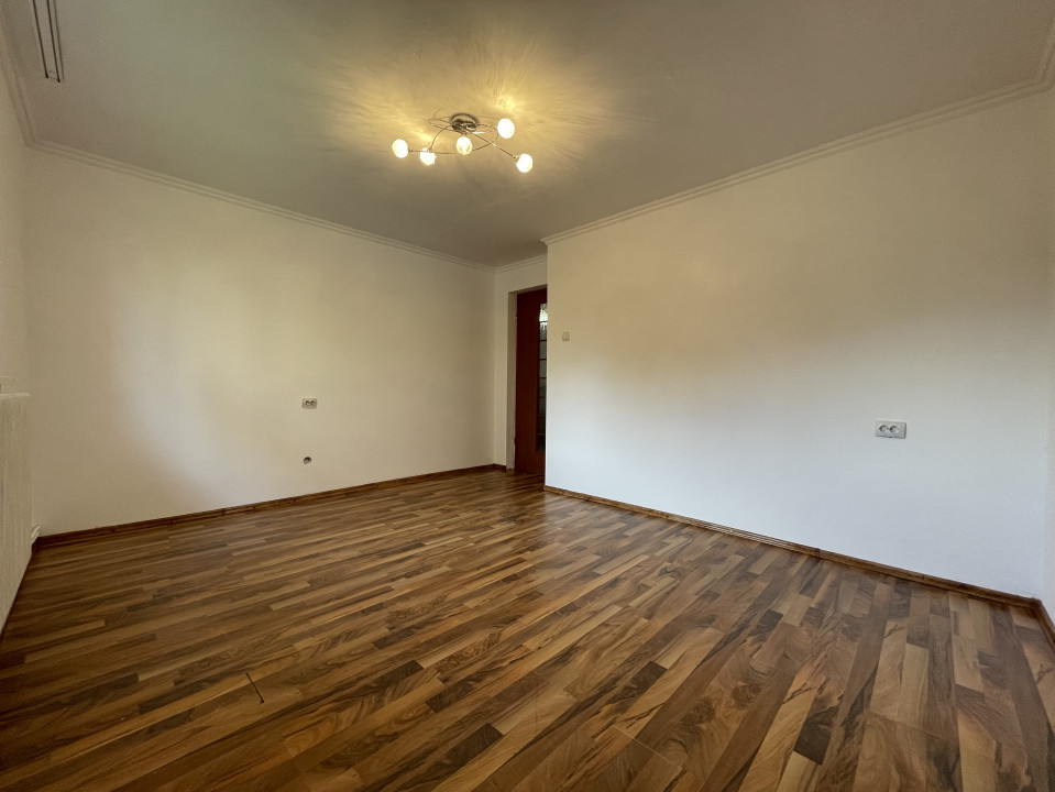 Casă 5 camere pe Dorobanților lângă Platinia