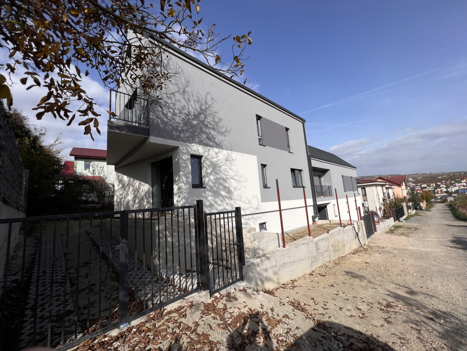 Unitate duplex, Iris, zona străzii Odobești