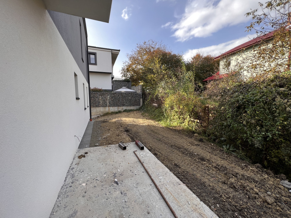 Unitate duplex, Iris, zona străzii Odobești