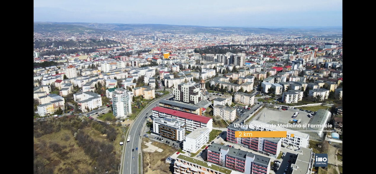 DE VÂNZARE: Apartament 2 camere în Zorilor cu parcare și boxă