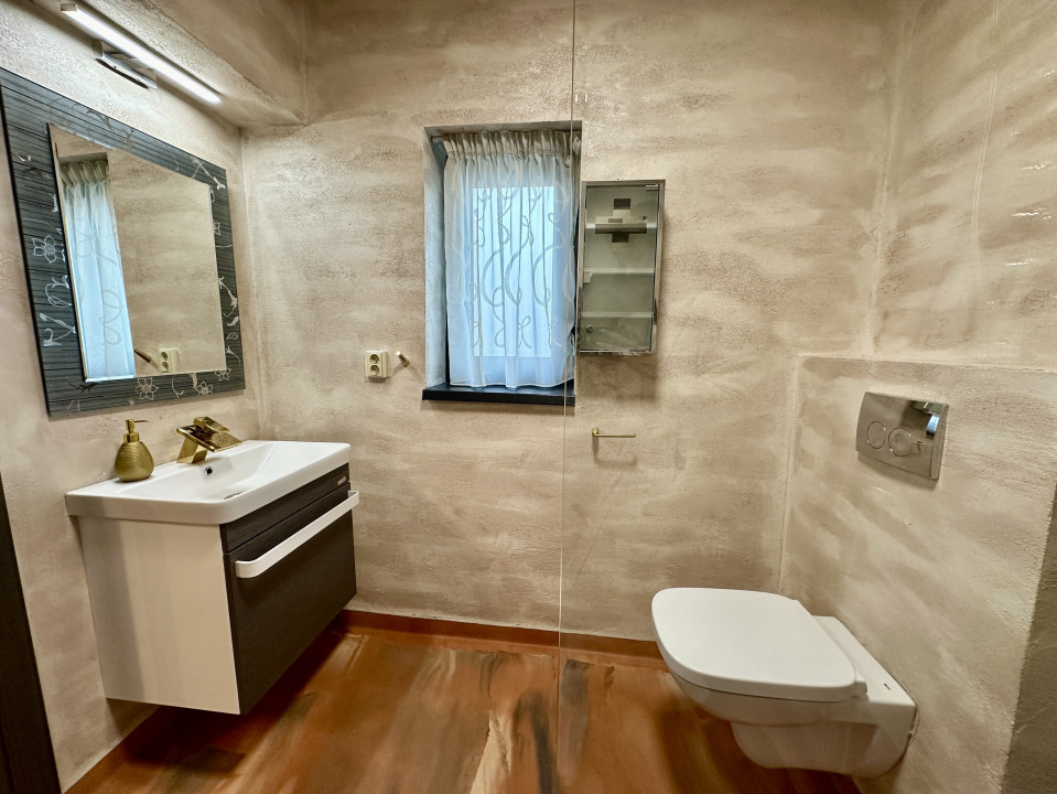Duplex cu piscină și priveliște panoramică în Feleac