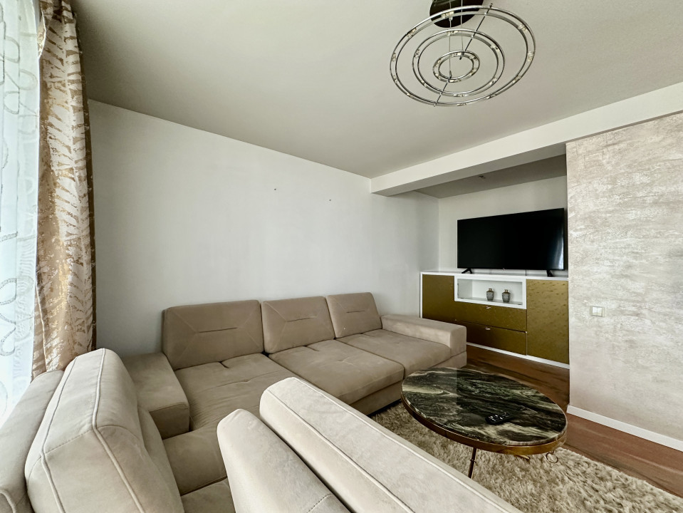 Duplex cu piscină și priveliște panoramică în Feleac
