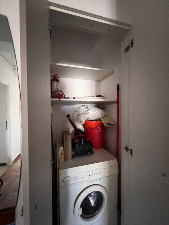 Apartament ULTRACENTRAL, 2 camere decomandate, cu parcare, DE ÎNCHIRIAT