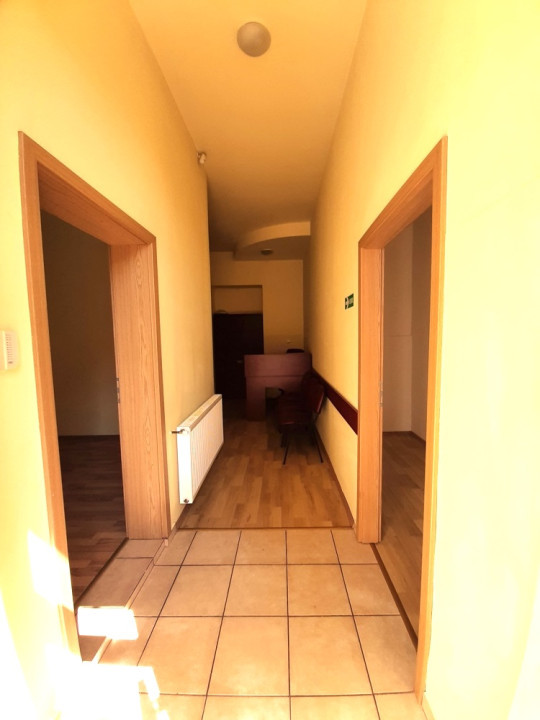 Comision 0% Apartament cu 3 camere str. Horea pretabil si pt. birou