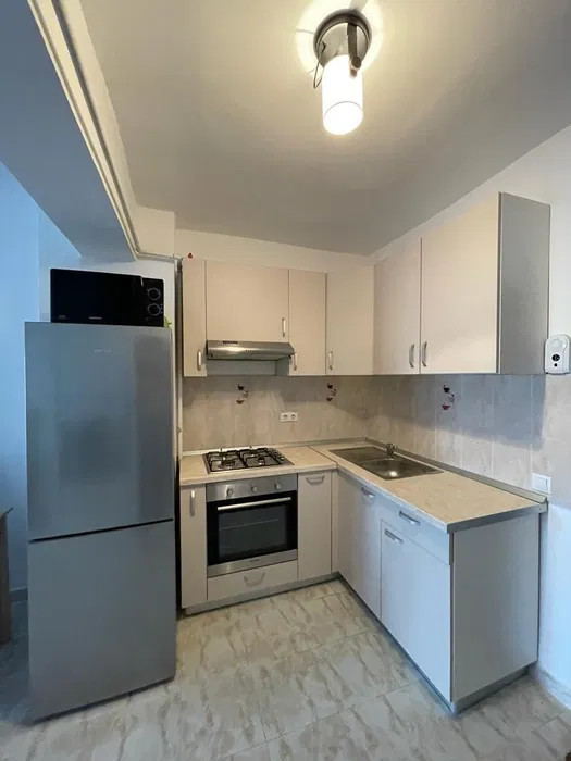 Inchiriere apartament bloc nou 2 camere - Zona Marasti