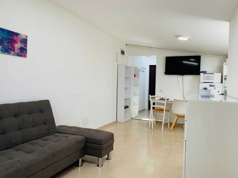 Inchiriere - Apartament 2 camere Piata Mihai Viteazu