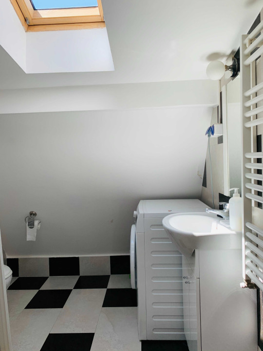 Inchiriere - Apartament 2 camere Piata Mihai Viteazu