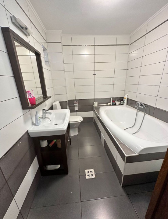 Apartament spatios si luminos in Zona Ultracentrala
