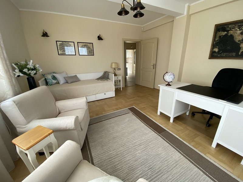 PENTHOUSE de lux 3 camere, cu terasa str. Fagului 