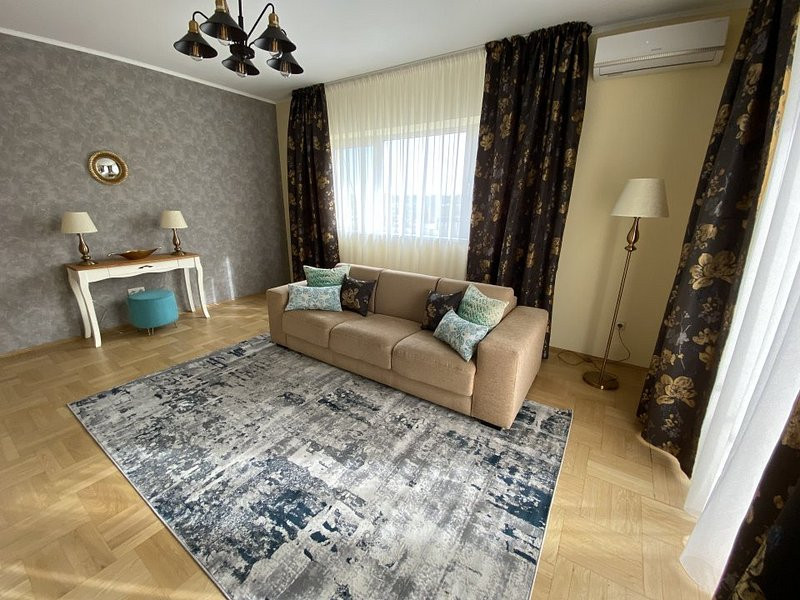 PENTHOUSE de lux 3 camere, cu terasa str. Fagului 