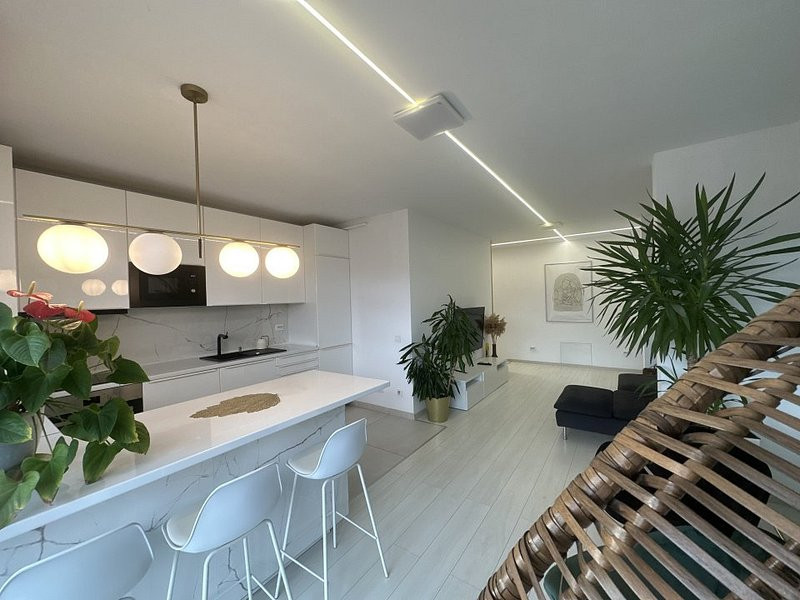 Apartament de lux 2 camere cu parcare - Iulius Mall