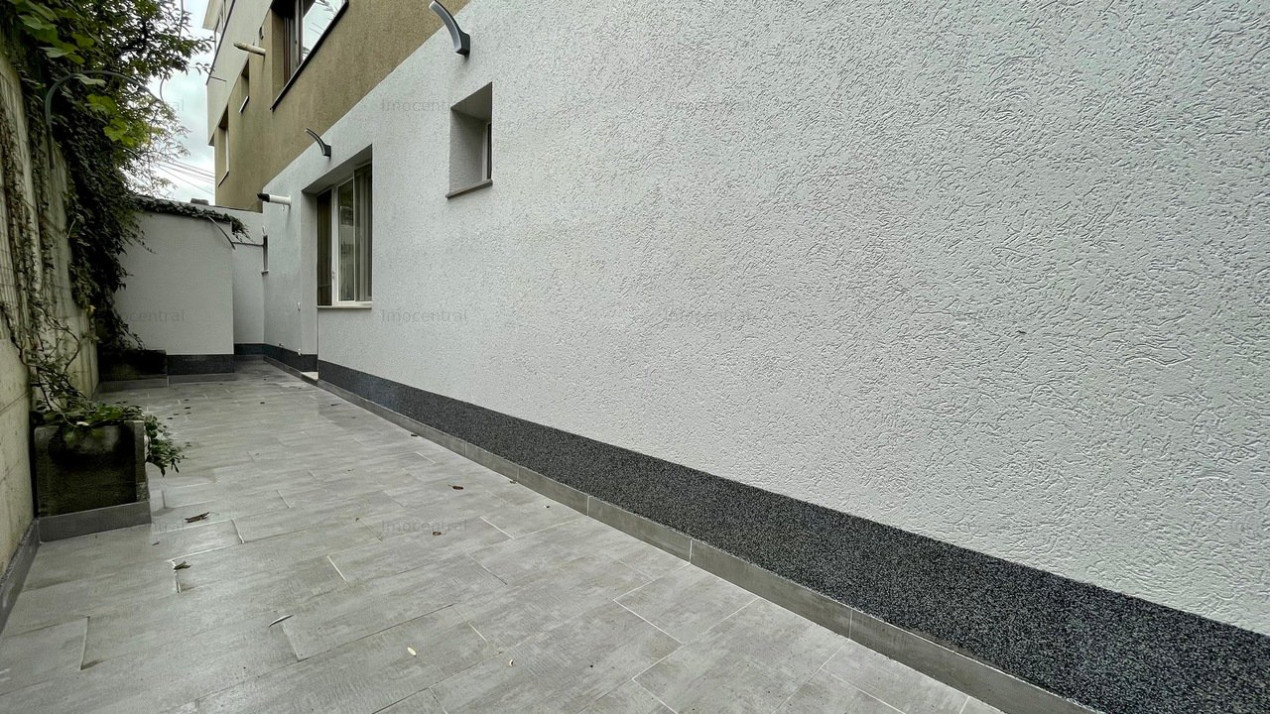Inchiriere 2 camere + terasa 20mp