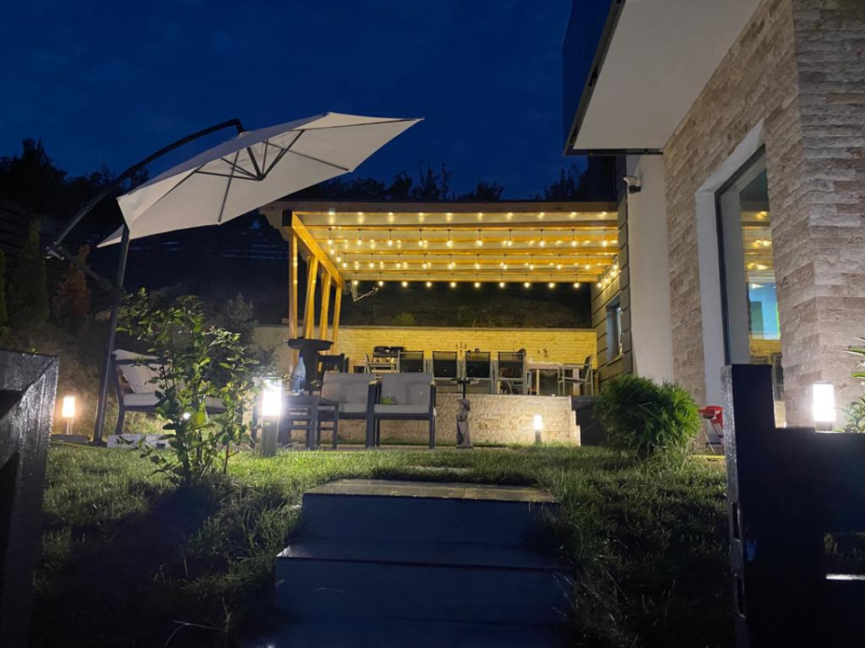 Casa de INCHIRIAT, panorama spre Orasul Cluj Napoca