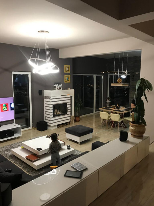 Casa de INCHIRIAT, panorama spre Orasul Cluj Napoca