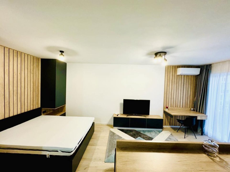 Apartament de LUX - zona The OFFICE, centru
