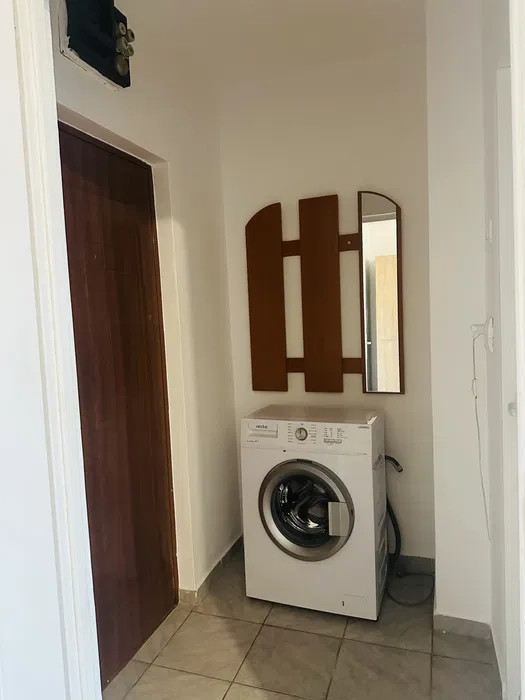 Garsoniera la cheie, renovata, zona Marasti