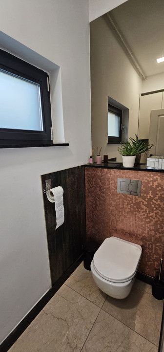 Spatiu Comercial Premium cu Chiriasi Stabili – Oportunitate de Investitie