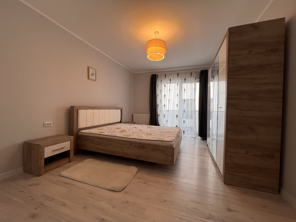 Apartament spațios cu 2 dormitoare și parcare, zona Tineretului