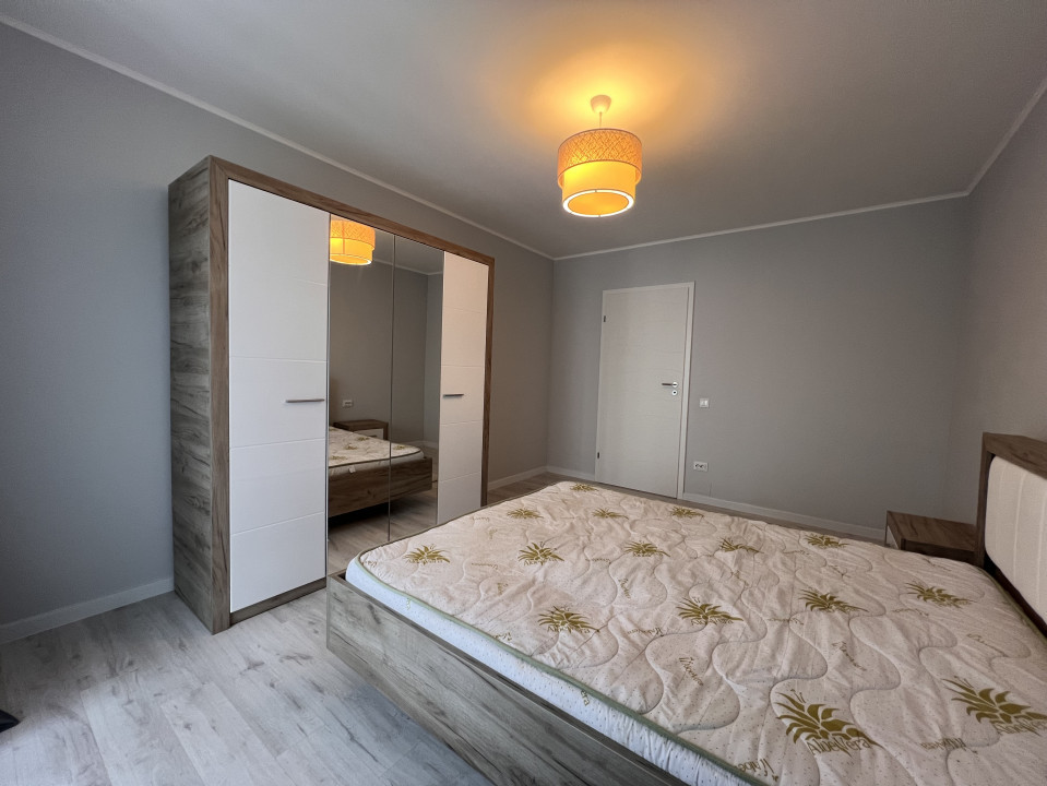 Apartament spațios cu 2 dormitoare și parcare, zona Tineretului